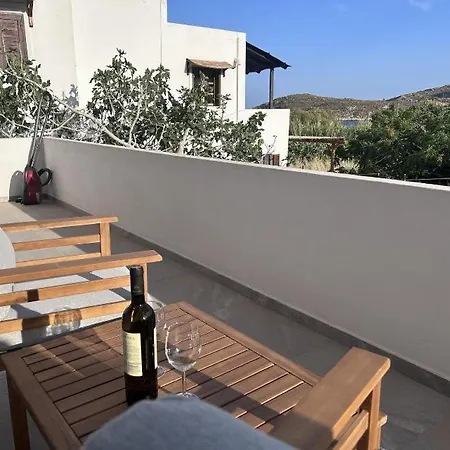 Seaside Escape In Serifos