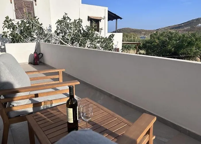 Seaside Escape In Serifos